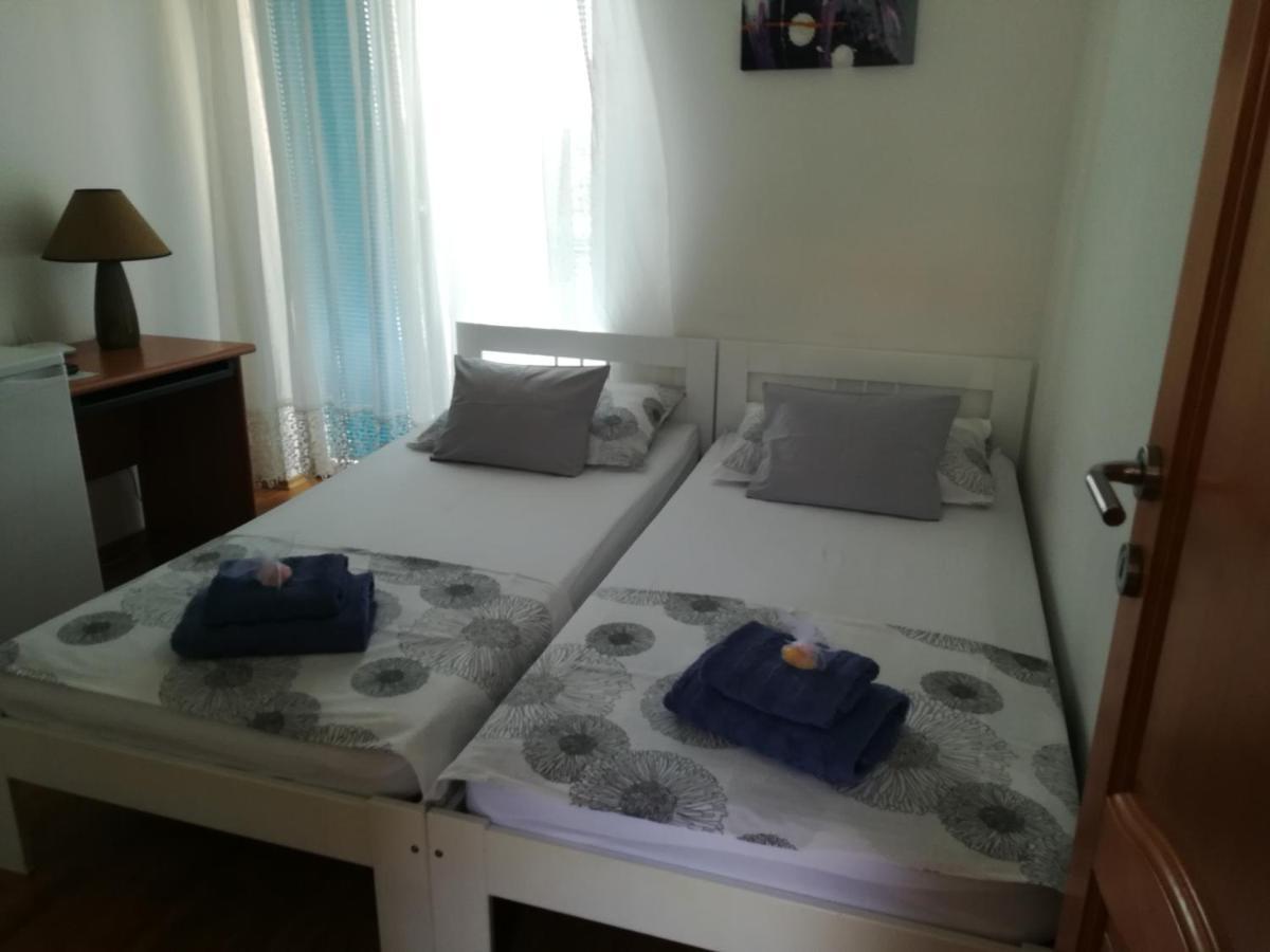 Studio Apartment Mandic ドゥブロブニク エクステリア 写真